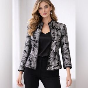 Misook EUC Size Large Black and Silver Sequinned Open Jacket